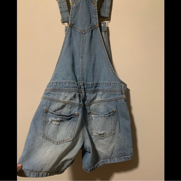 I.e.i. Distressed Shorts Overall - Picture 5 of 5